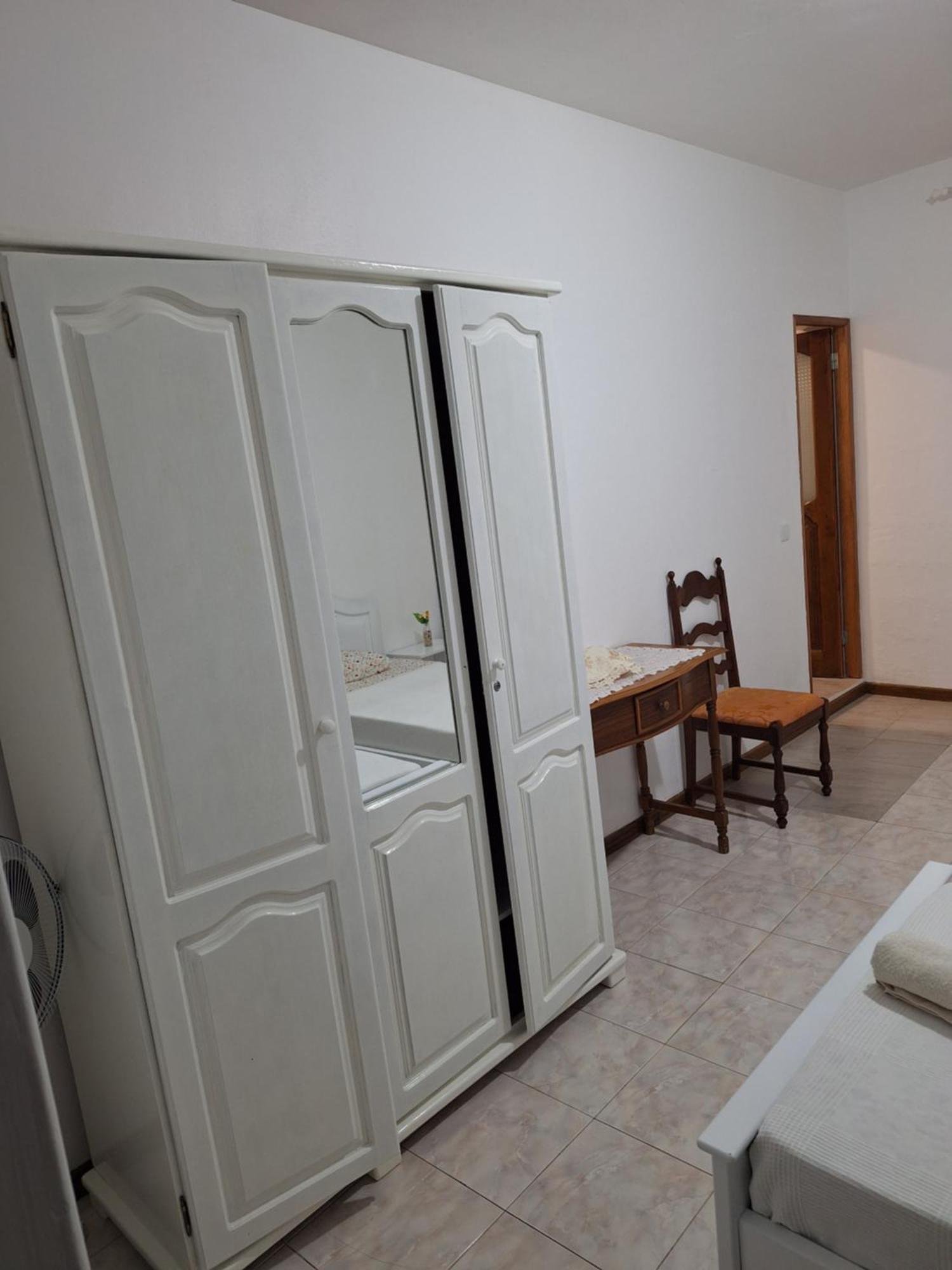 蓬塔杜索尔 Residencial Vitoria酒店 外观 照片